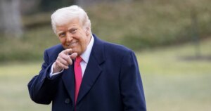 Bitcoin’s $82K push stalls as Trump torpedoes Iran peace talks