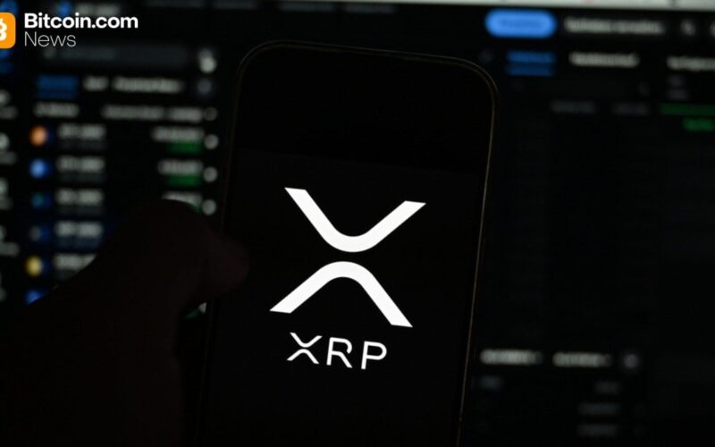 Canary Leads XRP ETF Gains as Bitcoin ETFs Lose $101M