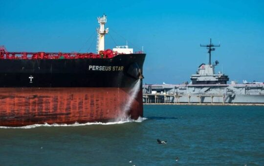 EIA forecasts crude oil prices could rise $20/bbl if Strait of Hormuz remains closed through June