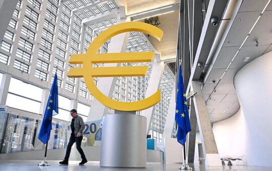 European Central Bank’s Escrivá calls for finance infrastructure review due to AI risks