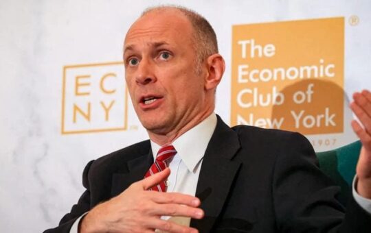 Federal Reserve Bank of Chicago president warns of inflation risks in US economy