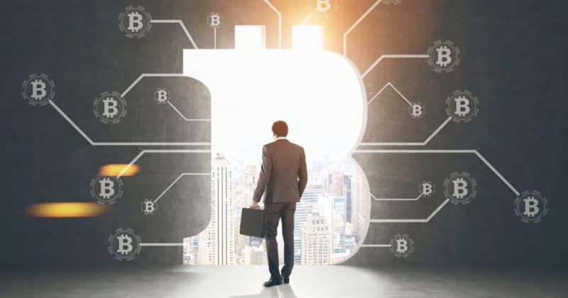 Goldman Sachs exits XRP and Solana ETFs, raises Bitcoin call options stake