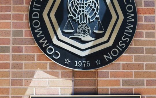 House Agriculture leaders urge Trump to fill CFTC seats before CLARITY Act passes