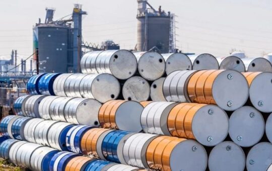 IEA warns commercial oil inventories are falling at an unprecedented pace