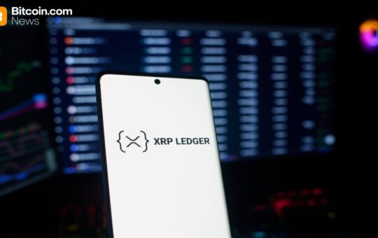 XRP Bulls Drive Token Above $90B Market Cap as Bitcoin Retakes $82,000