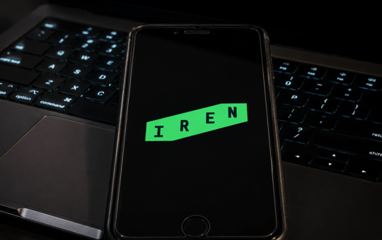 50-Person Nostrum Team Gives IREN Europe Foothold as AI Cloud Demand Fuels Stock – Bitcoin News