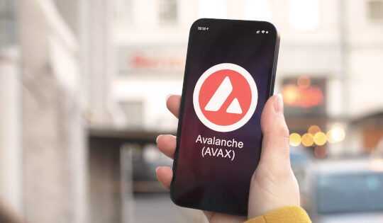 AVAX Price Prediction: $7.50 Relief Rally Before $4.20 Breakdown