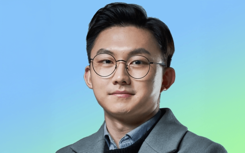 As Top Analysts Turn Bearish on Bitcoin, Cryptoquant's CEO Stands Almost Alone
