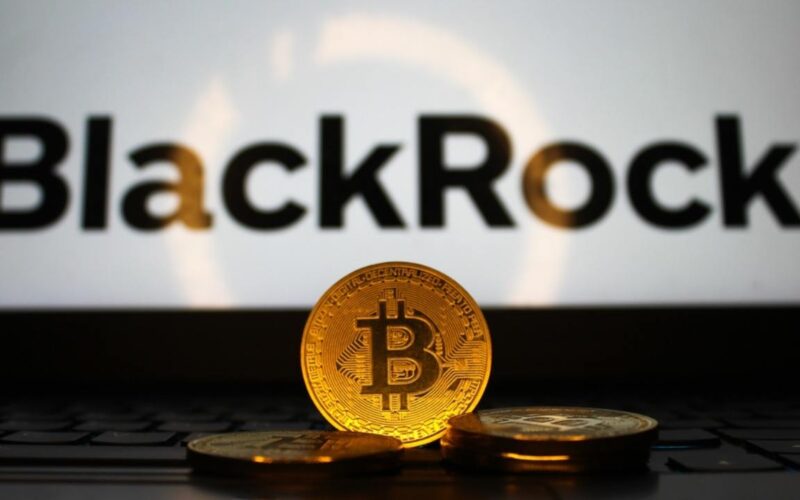 Blackrock’s IBIT Leads $469 Million Bitcoin ETF Selloff in Biggest Exit Since June 2