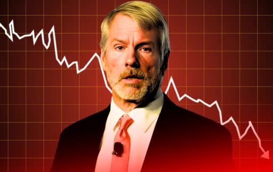 Can Michael Saylor's Bitcoin Buys Really Stop BTC From Falling?