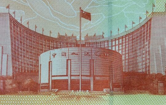 China Trims US Treasury Holdings to $651.1 Billion, Hitting an 18-Year Low – Bitcoin News