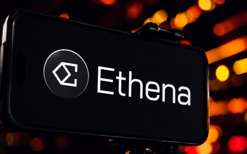 Coinbase Ventures Invests in ENA as Ethena Scales USDe Beyond $1B