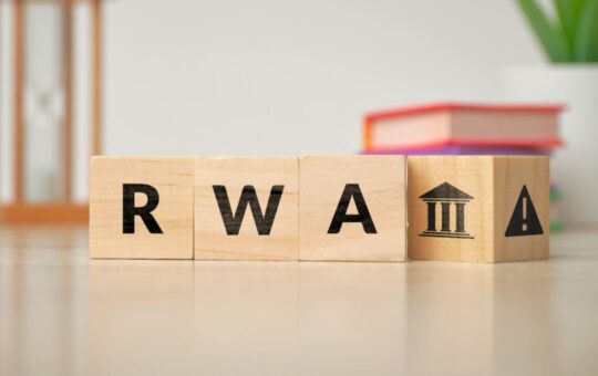 Etherfi and Plume Launch $100M RWA Vault Backed by Blackrock and Fidelity – Bitcoin News