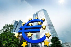 Euro dips below 1.1400 as dollar firms, Polymarket puts 2026 no-cuts at 78%