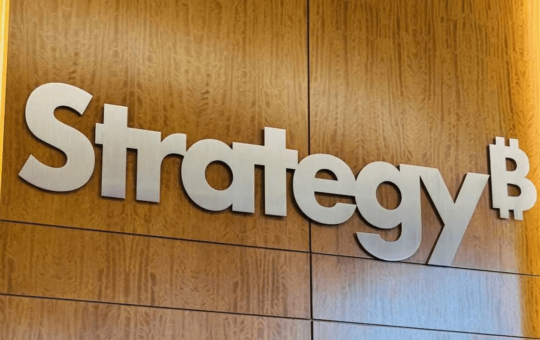 Law Firm Investigates Strategy as MSTR Drops 7% and STRC Crashes to $73