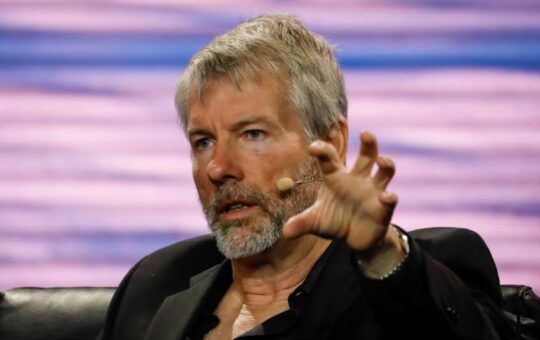 Michael Saylor Calls Bitcoin the Base Layer for a New Digital Capital Stack