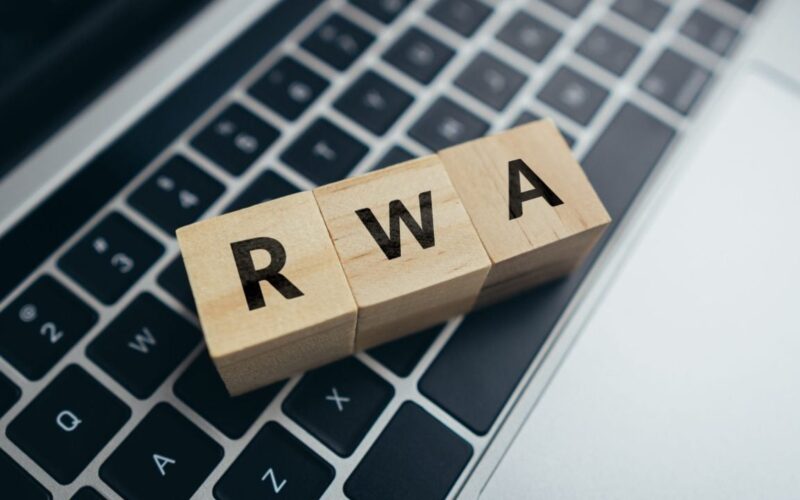 RWA Global Signs $300 Million Deal to Tokenize China’s Clean Energy Infrastructure
