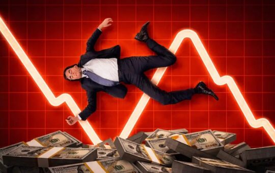 Sahara AI Token Falls 60% After Large Wallet Transfers Spark Concerns