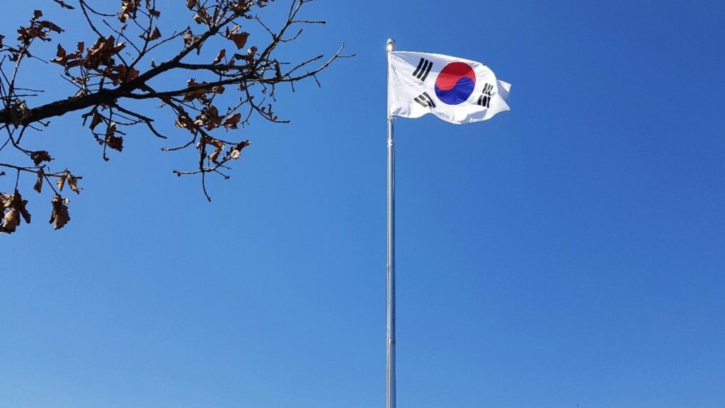 South Korea Halts KOSPI Trading After 8.4% Crash Trips Circuit Breaker