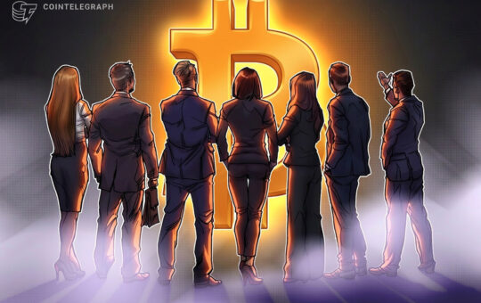 Sovereign Funds Buying Bitcoin Dip, MidChains CEO Says