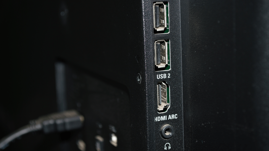 TV USB Ports Are More Useful Than They Look, With Four Practical Ways to Use Them