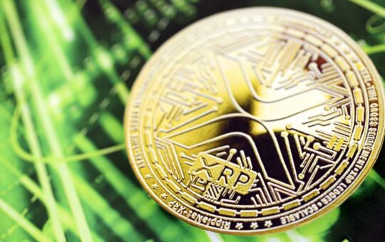 XRP Eyes $2 as Binance Data Shows No Aggressive Whale Selling
