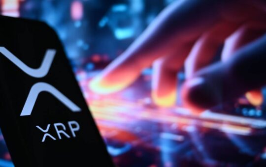XRP Flashes ‘Intense Capitulation’ Signal as Holders Take Losses