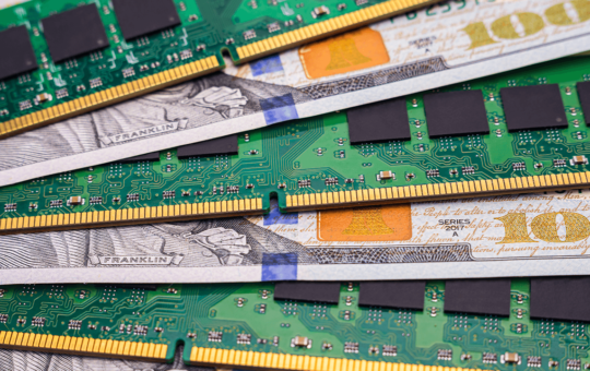 A Gamer Boosted His RAM With DIY Copper Pipe Heatsinks in 45 Minutes