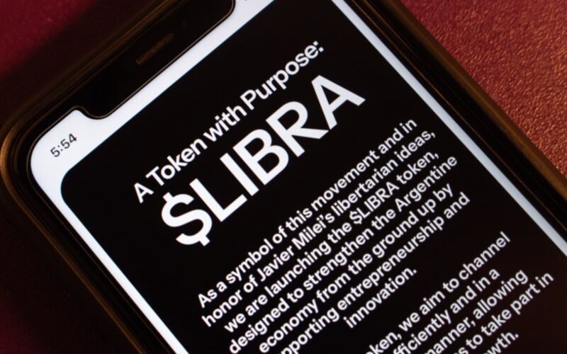 Argentine Judge Orders Urgent Freeze of Crypto Wallets Tied to Controversial Libra Token