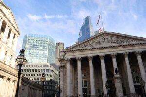 Bank of England reviews AI rules for agentic AI in finance