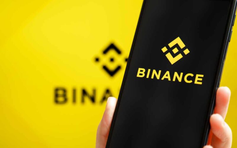 Binance Addresses MiCA Transition as EU Regulatory Changes Take Effect