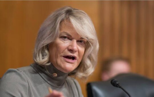 CLARITY Act Would Protect Customer Crypto From Exchange Bankruptcies, Senator Says