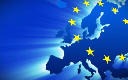 Europe's Crypto Lead at Risk if MiCA Rollout Fragments, Binance CEO Warns