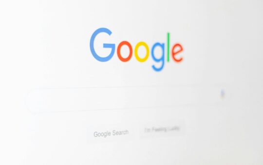 Google AI Overviews become more common in search