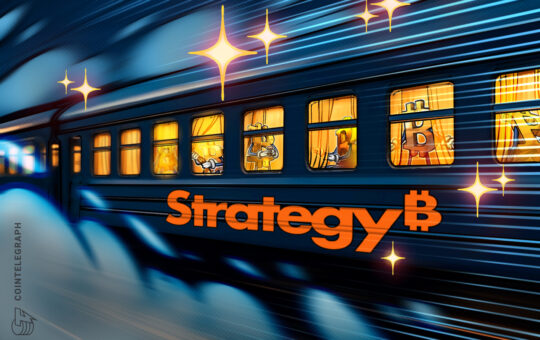Grayscale Says Strategy Bitcoin Sale May Stabilize BTC