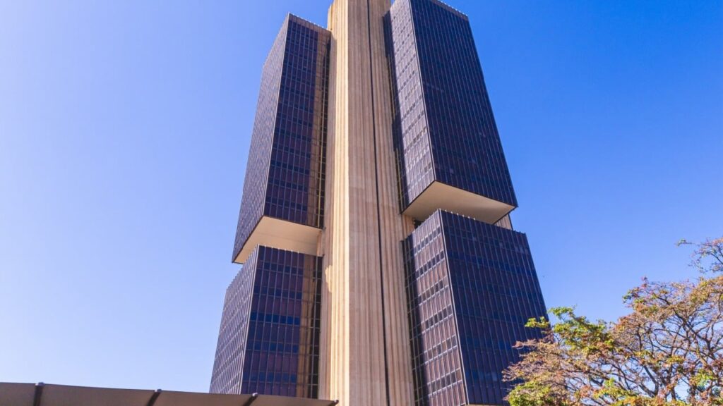 Stablecoins Surge 2% in Brazil as the Central Bank Triggers a New 'Samba Premium'