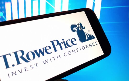 T. Rowe Price Launches Active Spot Crypto ETF With BTC, ETH, XRP Among Top Holdings