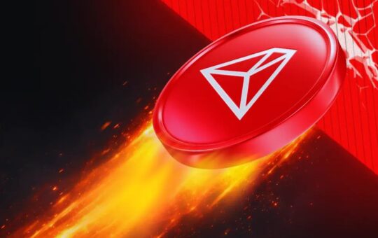 TRX Price Eyes $0.45 as TRON's Stablecoin Activity Rivals Solana