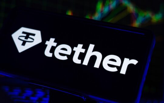 Tether Sheds $5.5 Billion in USDT Supply as Stablecoin Turnover Hits a Record Pace