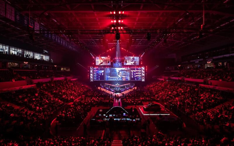 Valve’s Sticker Overhaul Squeezes Counter-Strike Esports Teams as Polymarket Expands Into Space