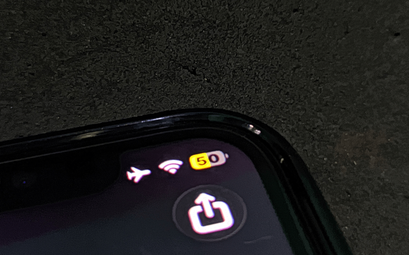 Airplane Mode Speeds up Phone Charging by 4 to 11 Minutes, CNET Finds