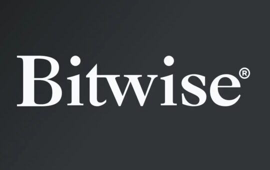 Bitwise CIO Sees Crypto Bull Case Strengthening on 5 Key Shifts
