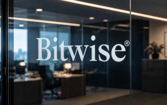 Bitwise’s Solana ETF Hits $1 Billion AUM Just 10 Months After Launch