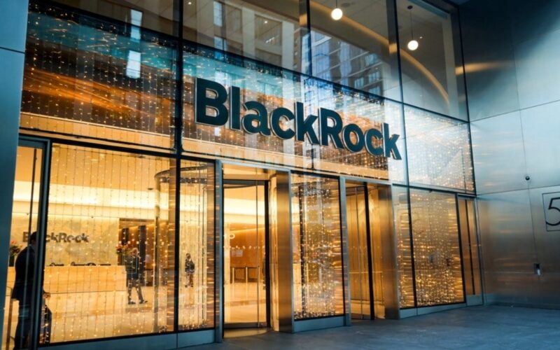 Blackrock’s $50.2M Inflow Offsets Selling as Bitcoin ETFs Turn Green
