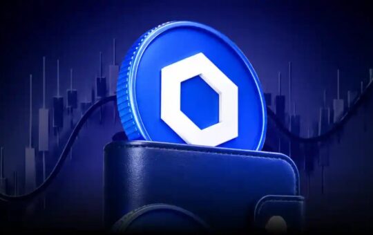 Chainlink Exchange Outflows Hit Monthly High—Is LINK Price Gearing Up for a Bullish Breakout?