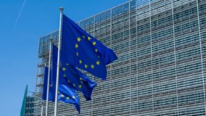 EU to Advance MiCA Review, Targeting Non-EU Stablecoin Rules