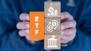 Ether ETFs Extend Weekly Run With $27M Inflow as Bitcoin Loses $61.5M