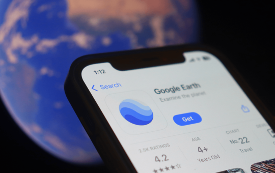 Google Scraps Google Earth’s AI-Generated Imagery Feature After Misinformation Warnings