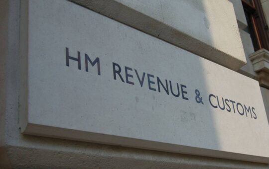 UK Reveals 240 Crypto Millionaires in First Official Tax Report