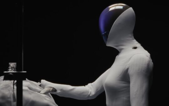 XPENG IRON humanoid robot draws record physical AI funding